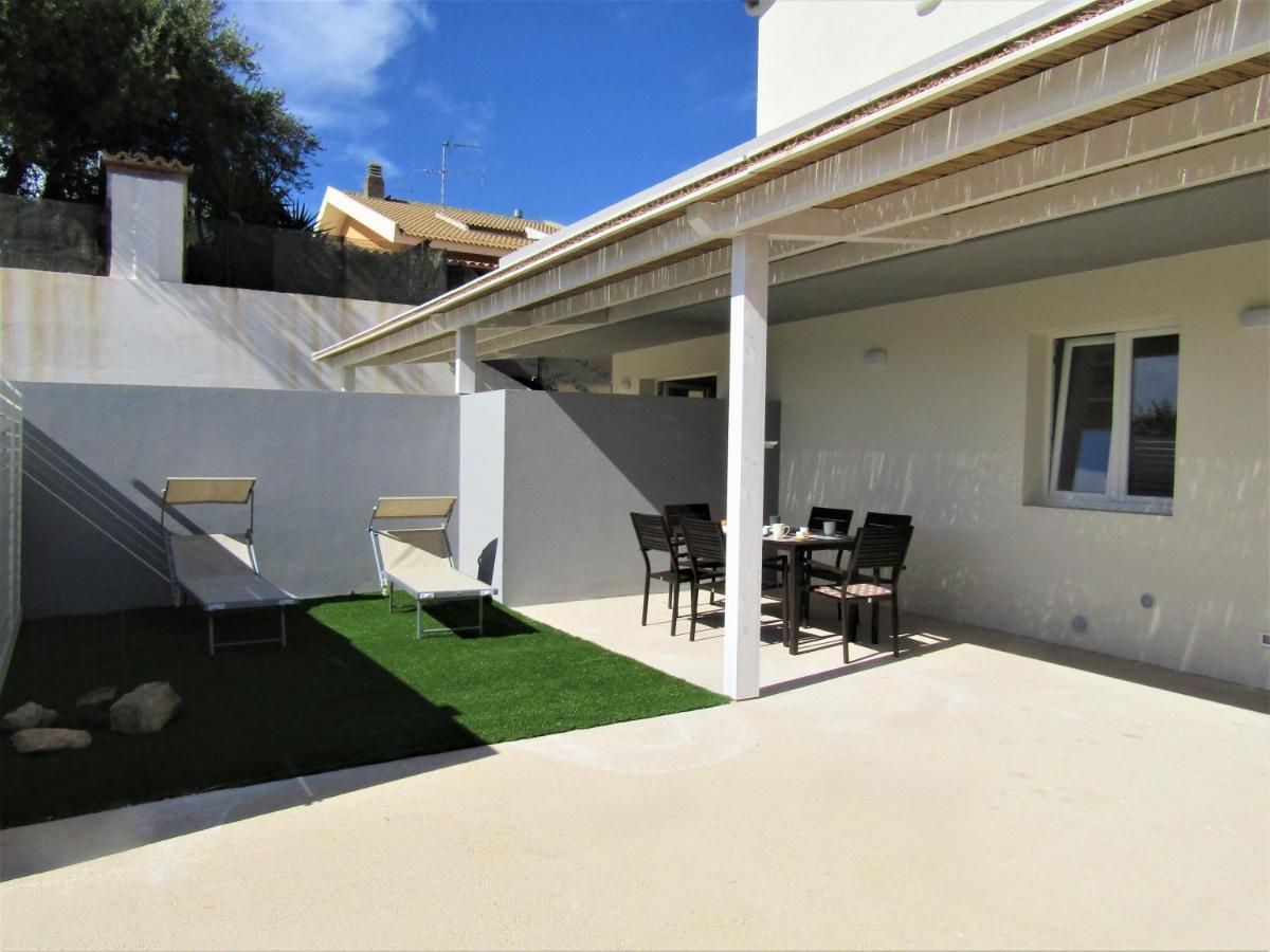Casa Malaga Apartment มารีนาดีรากูซา ภายนอก รูปภาพ