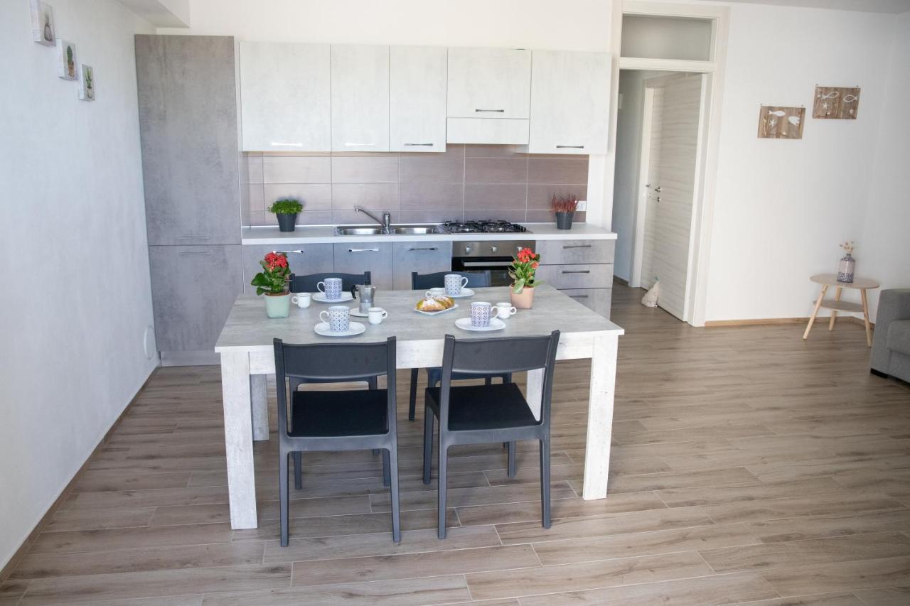 Casa Malaga Apartment มารีนาดีรากูซา ภายนอก รูปภาพ