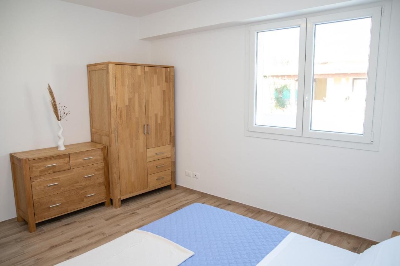 Casa Malaga Apartment มารีนาดีรากูซา ภายนอก รูปภาพ