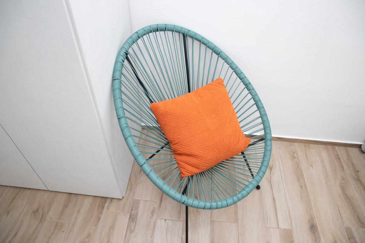 Casa Malaga Apartment มารีนาดีรากูซา ภายนอก รูปภาพ
